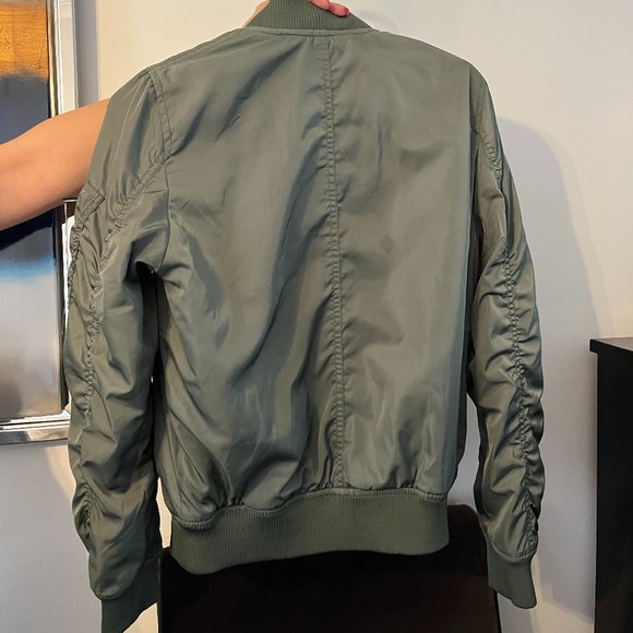 BERSHKA BOMBER JACKET - Picture 3 of 3